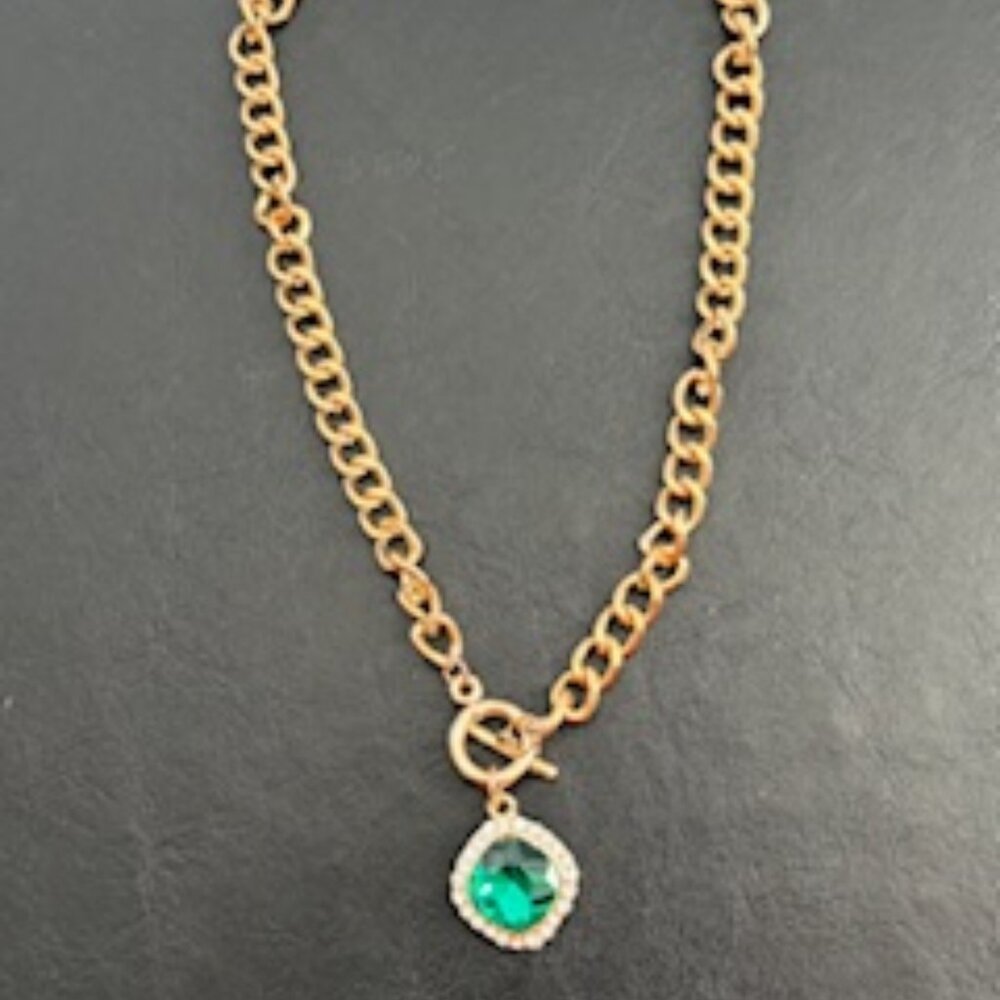 Gold tone necklace-Pendant-Green and clear stones
